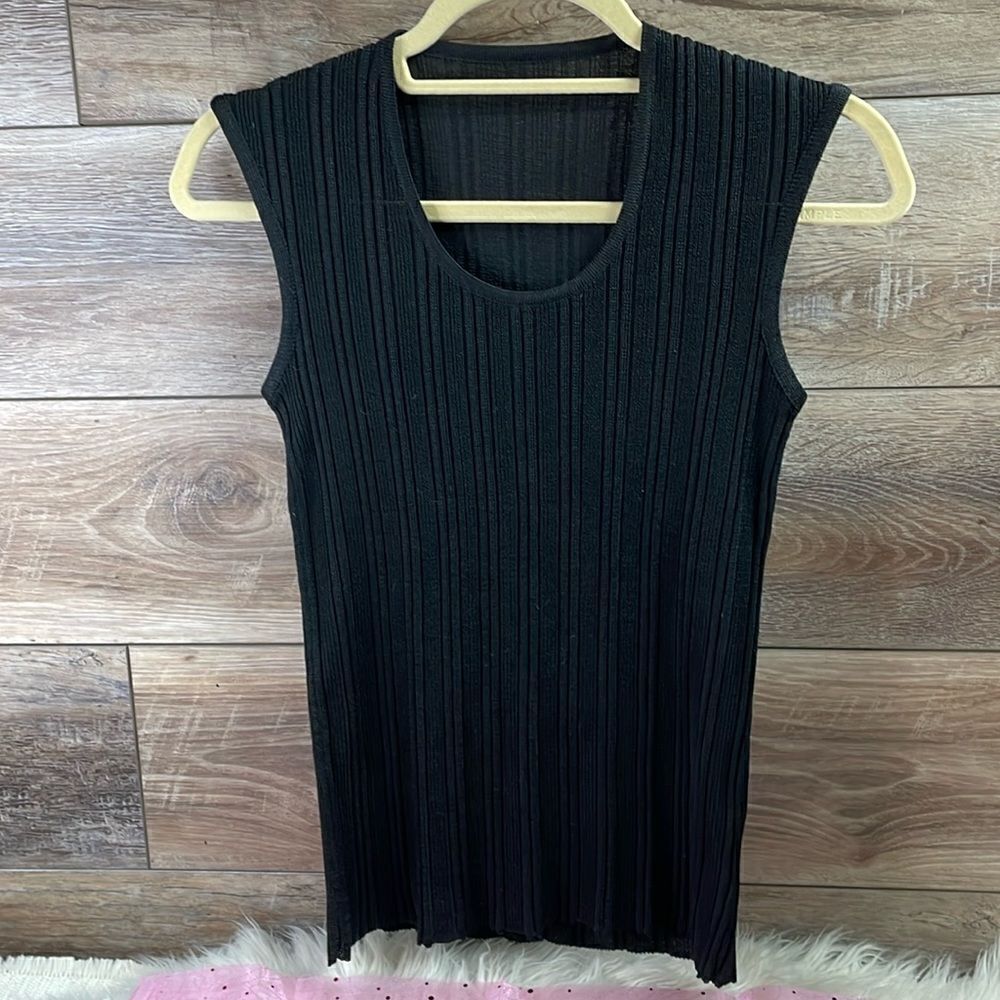 Vivo by Susan Thomas Ladies Black Sleeveless Stretch Pullover Top Vintage